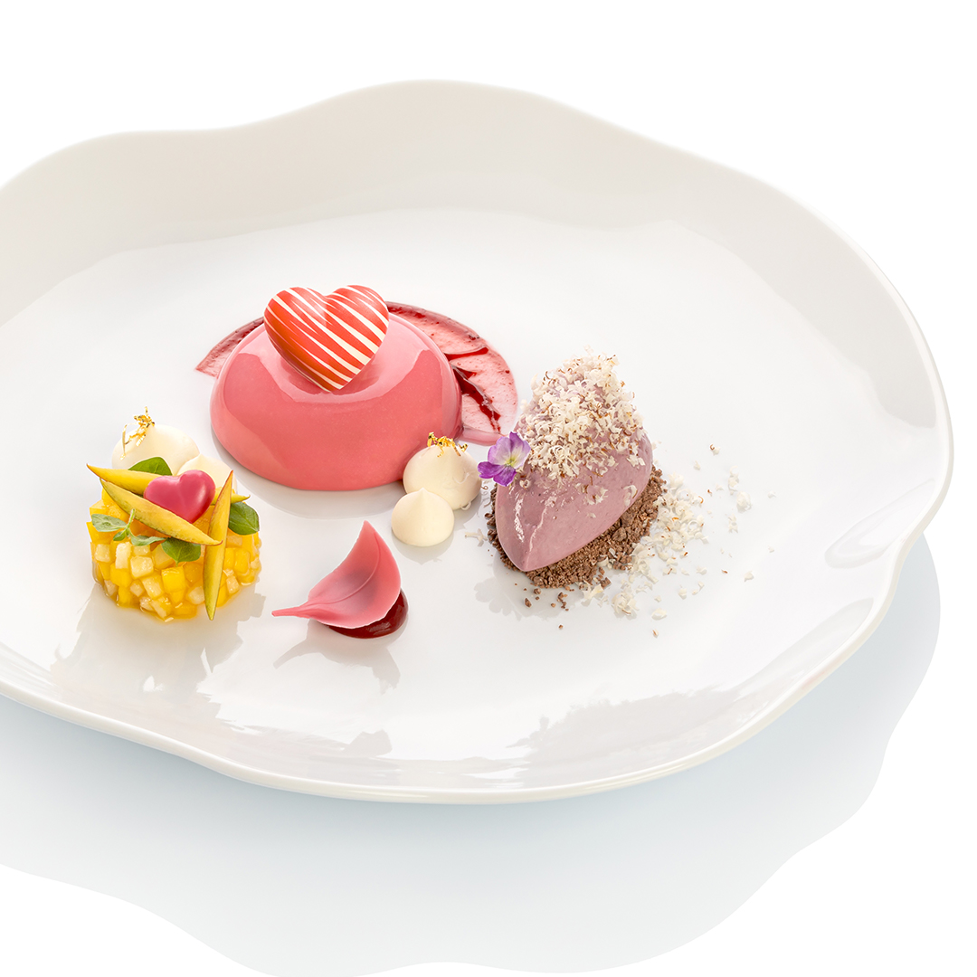 Plate full od love - valentine's day plated dessert